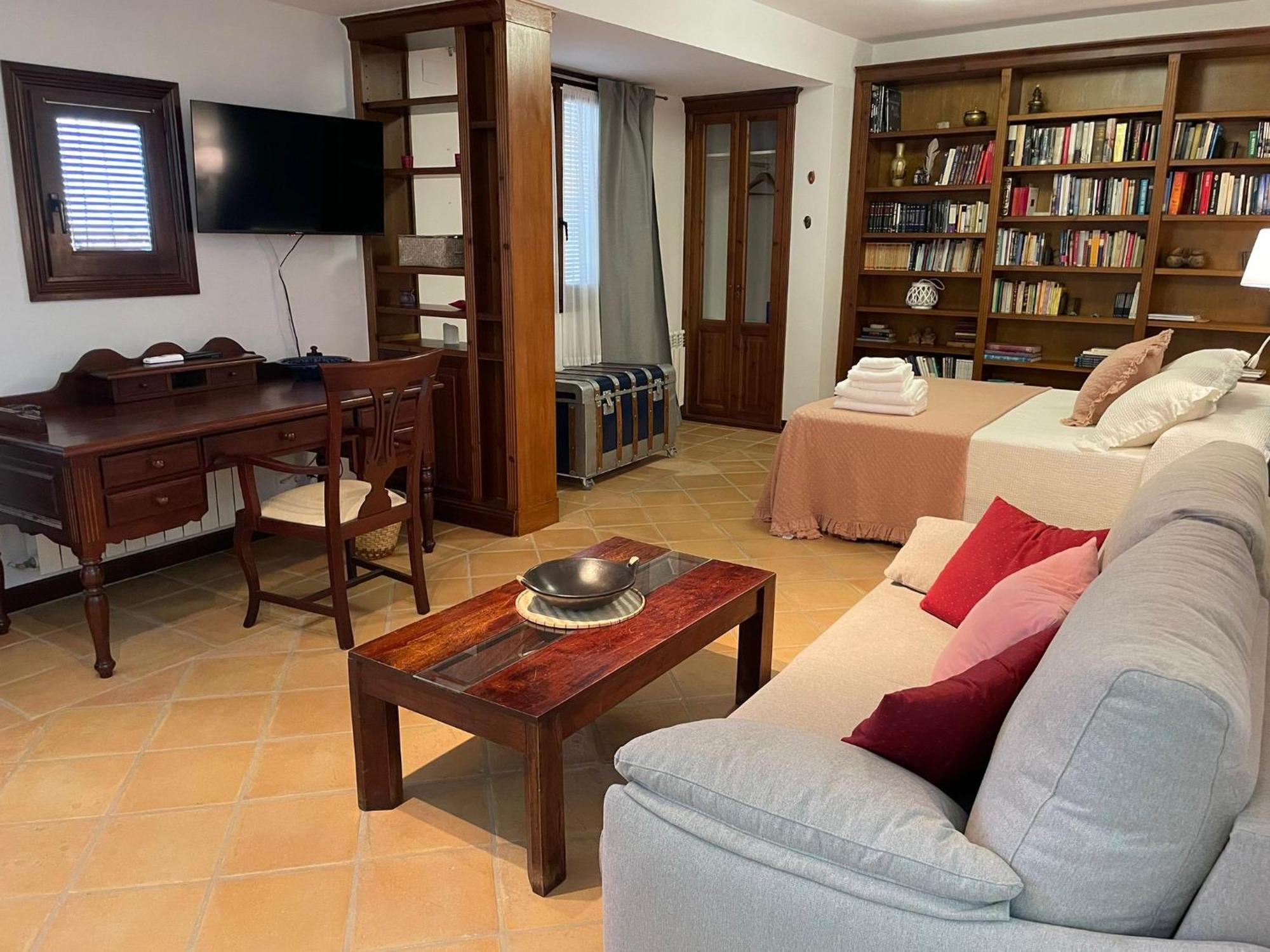 Apartamentos Turisticos La Vida De Antes Consuegra Ngoại thất bức ảnh